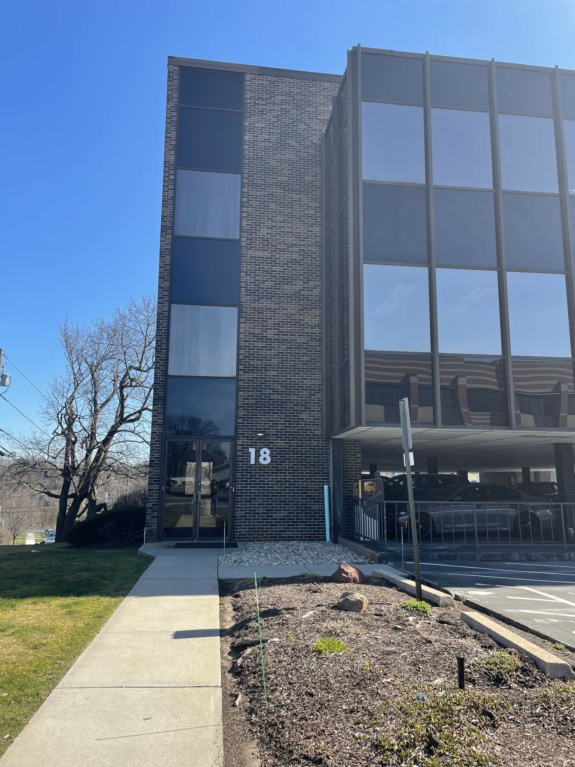 Causeway West Hartford Front Entrance